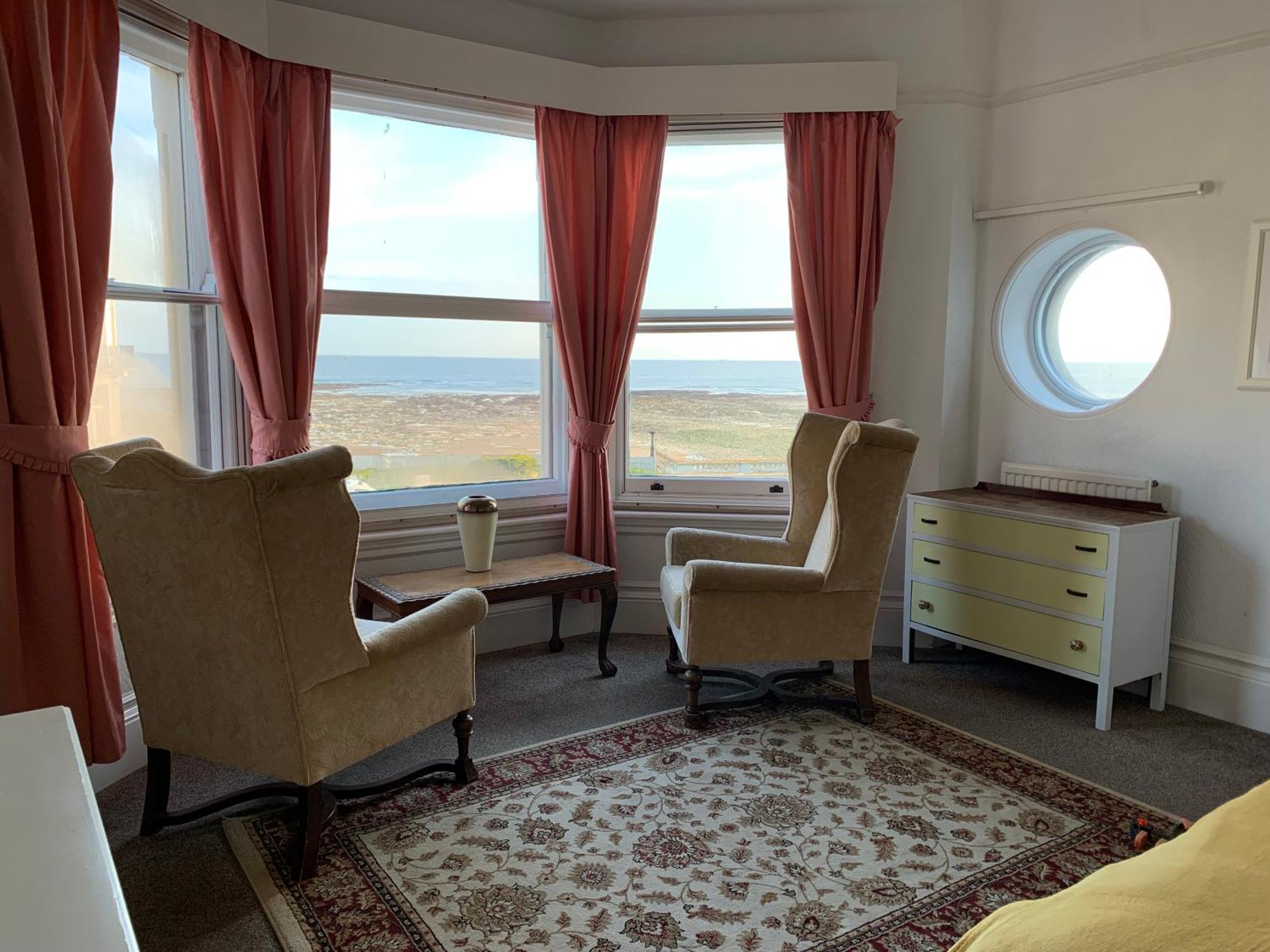 Spectacular Sea View Double, With Exclusive Bathroom & Use Of Patio And Bike Store Margate Eksteriør billede